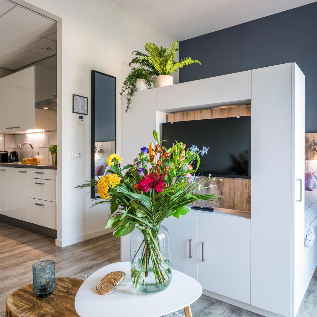 Joinn! City Lofts Houten Utrecht Bagian luar foto